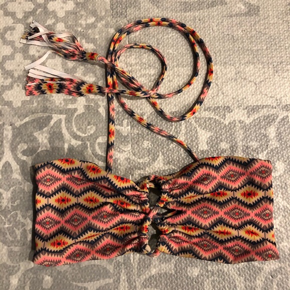 Sold acacia swimwear lumahai top in Navajo - S - Picture 4 of 6